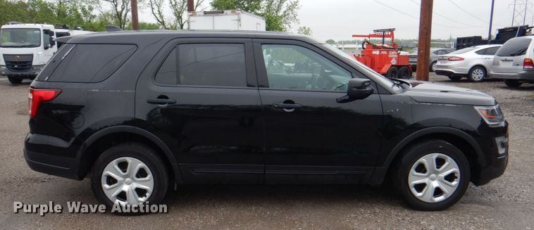 image for item DK8998 2016 Ford Explorer Police Interceptor  SUV