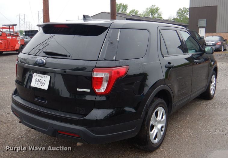 image for item DK8998 2016 Ford Explorer Police Interceptor  SUV