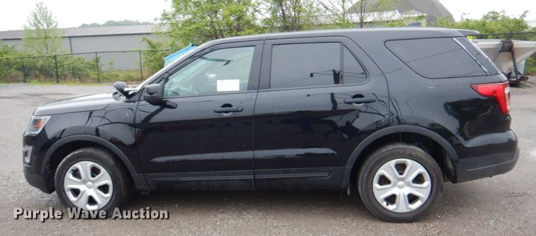 image for item DK8998 2016 Ford Explorer Police Interceptor  SUV