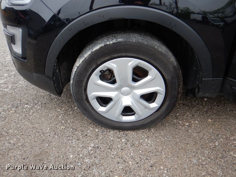 image for item DK8998 2016 Ford Explorer Police Interceptor  SUV