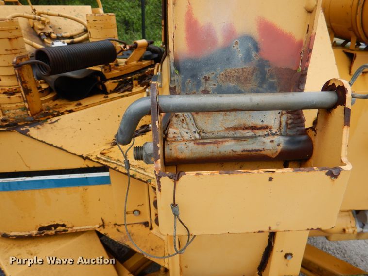 image for item DK8999 1996 Vermeer 1250BC  wood chipper