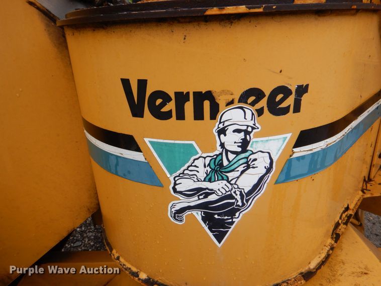 image for item DK8999 1996 Vermeer 1250BC  wood chipper