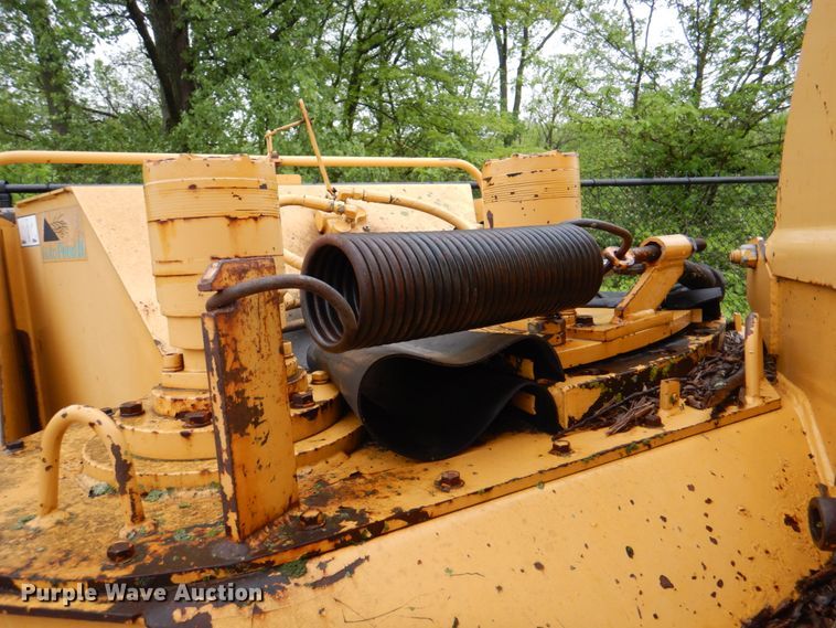 image for item DK8999 1996 Vermeer 1250BC  wood chipper