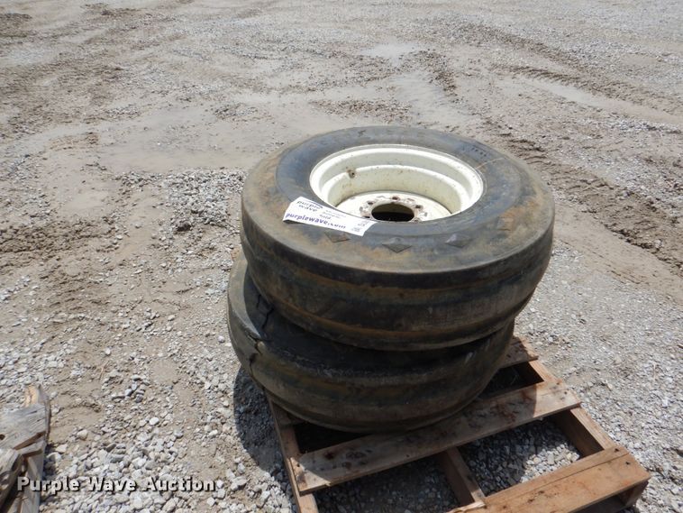 image for item DL0027 10.00-16SL tires and wheels