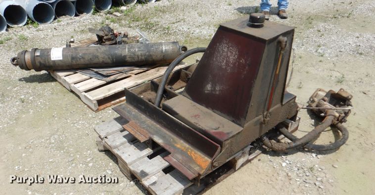 image for item DL0032 Truck parts