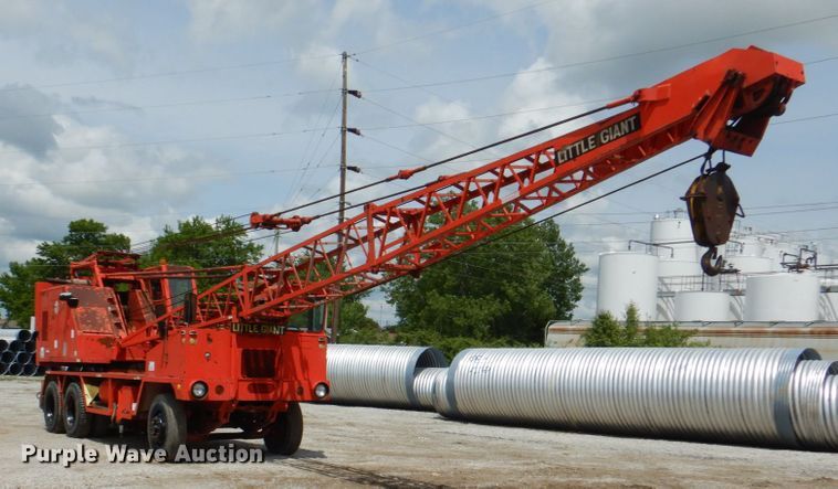 image for item DL0036 Little Giant 48  crane