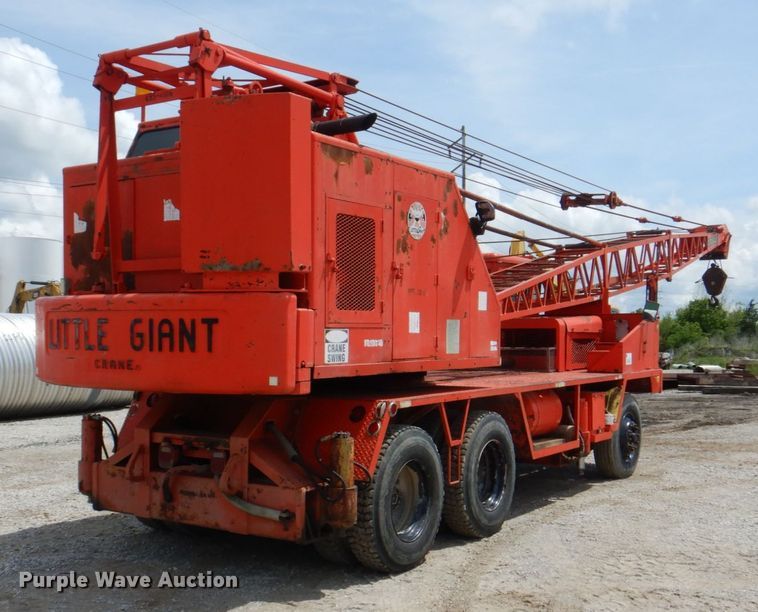 image for item DL0036 Little Giant 48  crane