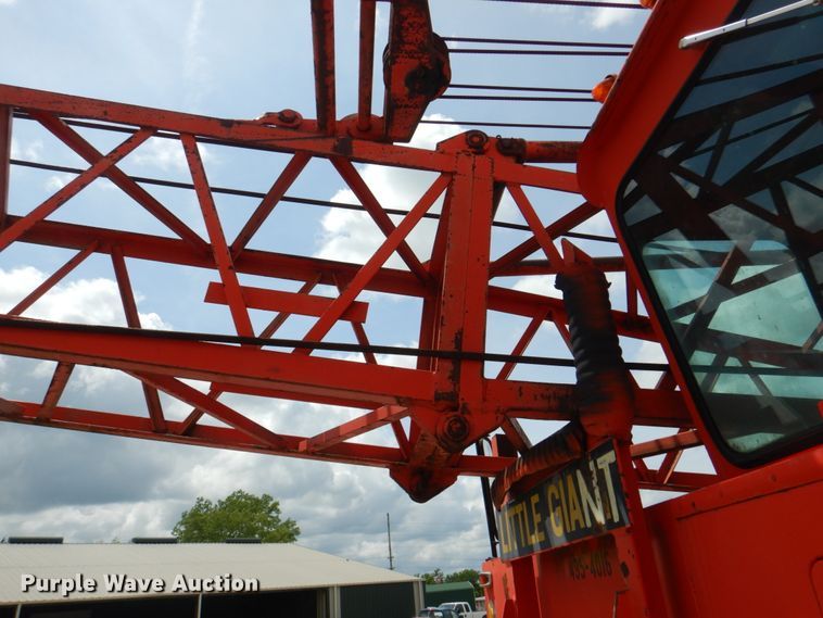 image for item DL0036 Little Giant 48  crane