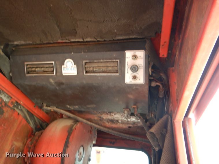 image for item DL0036 Little Giant 48  crane