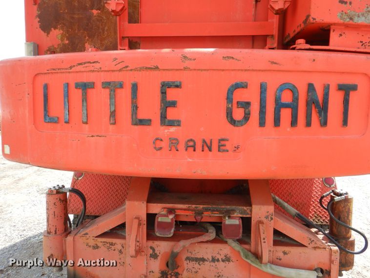 image for item DL0036 Little Giant 48  crane