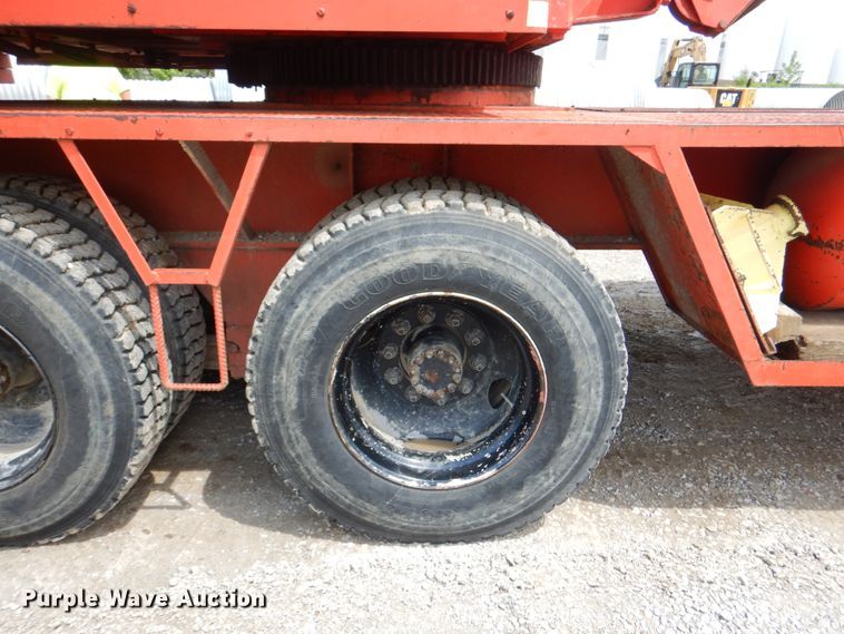 image for item DL0036 Little Giant 48  crane