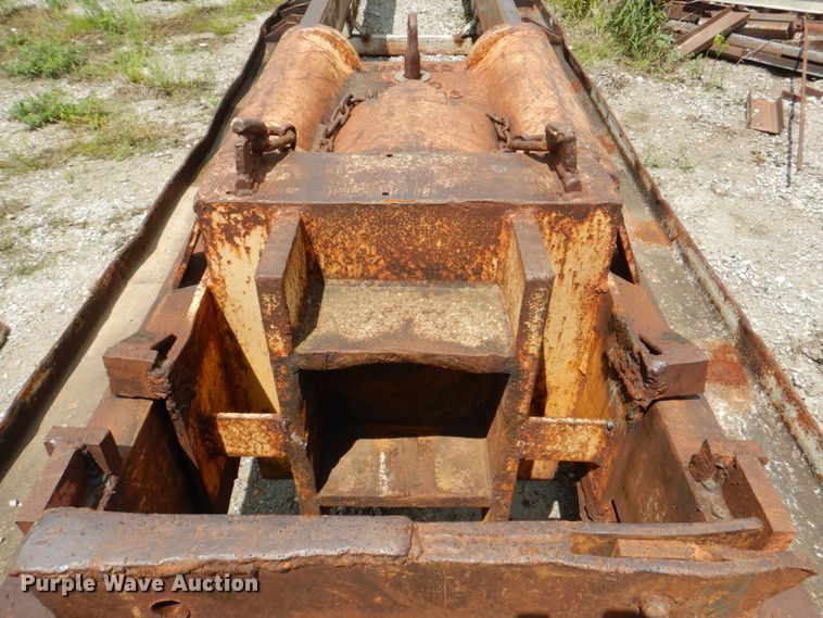 image for item DL0037 Pile driving equipment