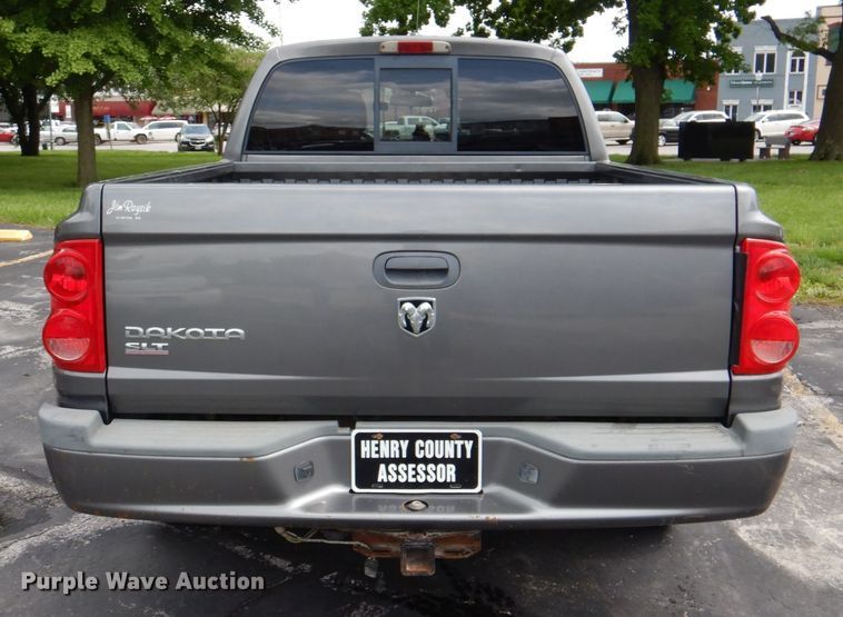 image for item DL0038 2006 Dodge Dakota SLT  Crew Cab pickup truck