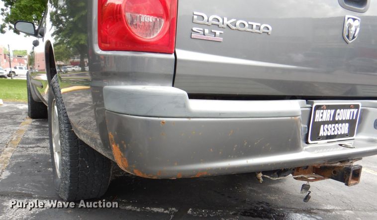 image for item DL0038 2006 Dodge Dakota SLT  Crew Cab pickup truck