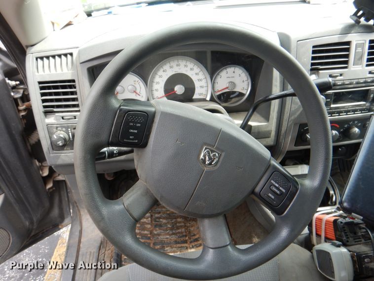 image for item DL0038 2006 Dodge Dakota SLT  Crew Cab pickup truck