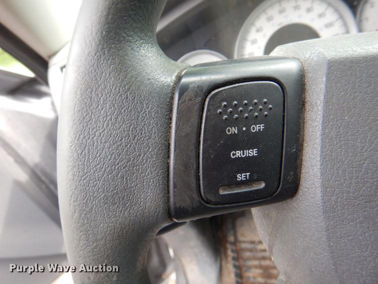 image for item DL0038 2006 Dodge Dakota SLT  Crew Cab pickup truck