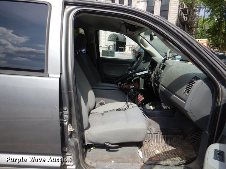 image for item DL0038 2006 Dodge Dakota SLT  Crew Cab pickup truck