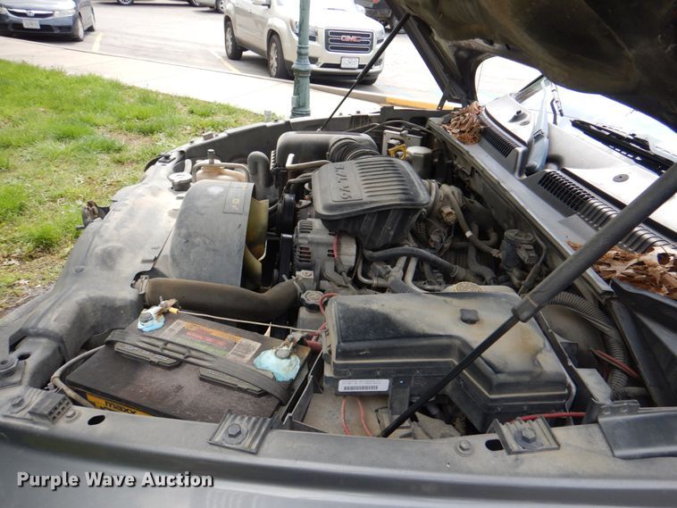 image for item DL0038 2006 Dodge Dakota SLT  Crew Cab pickup truck