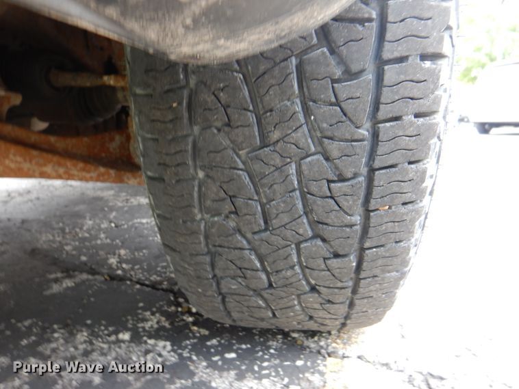 image for item DL0038 2006 Dodge Dakota SLT  Crew Cab pickup truck