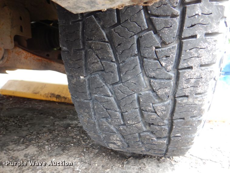 image for item DL0038 2006 Dodge Dakota SLT  Crew Cab pickup truck