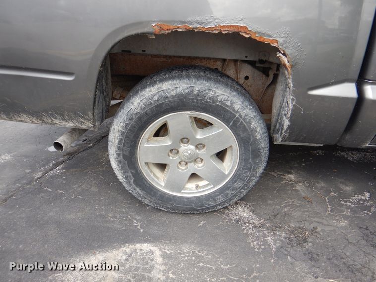 image for item DL0038 2006 Dodge Dakota SLT  Crew Cab pickup truck