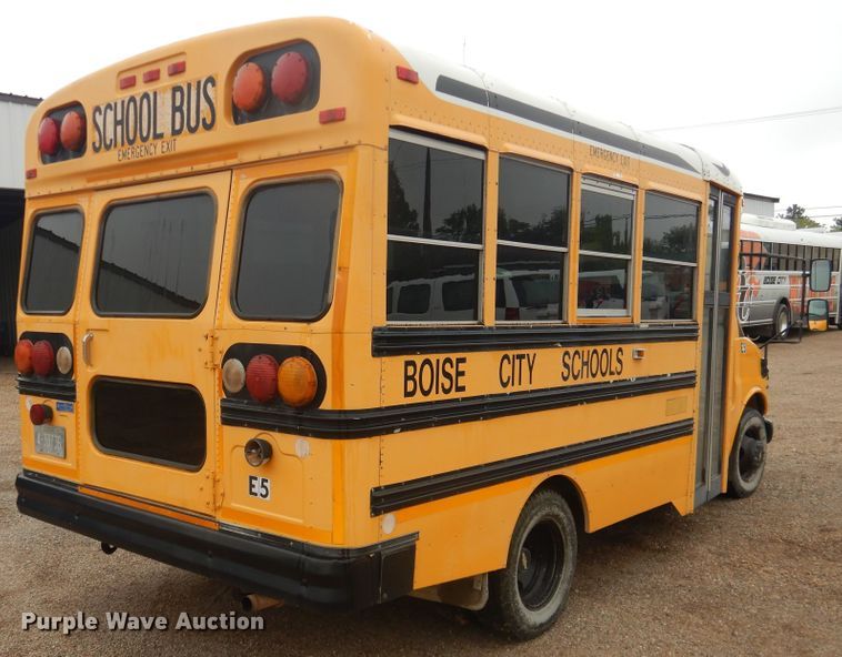 image for item DL0298 2000 Chevrolet  school bus
