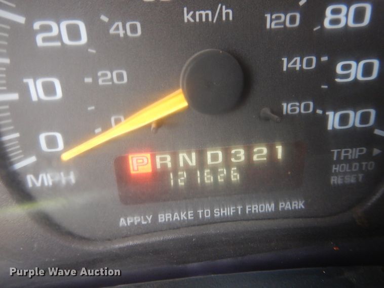 image for item DL0298 2000 Chevrolet  school bus