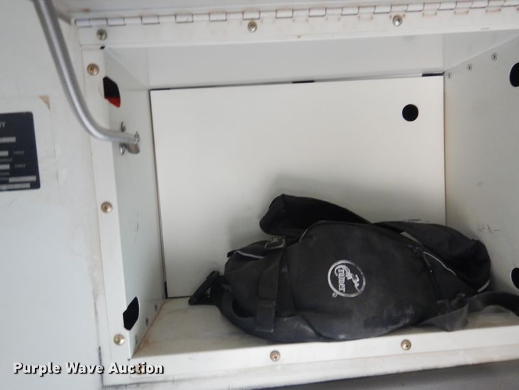 image for item DL0298 2000 Chevrolet  school bus