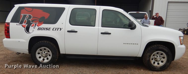 image for item DL0299 2010 Chevrolet Suburban  SUV