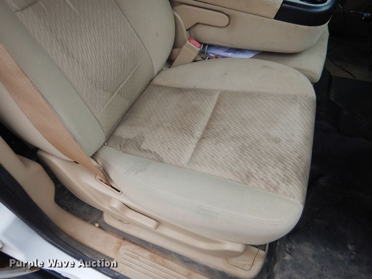 image for item DL0299 2010 Chevrolet Suburban  SUV