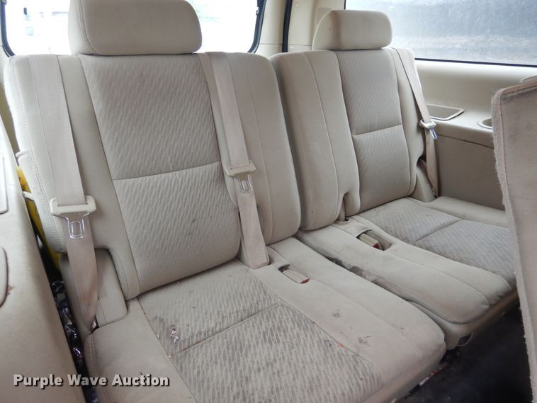 image for item DL0299 2010 Chevrolet Suburban  SUV