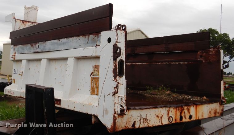 image for item DL0342 Dump bed