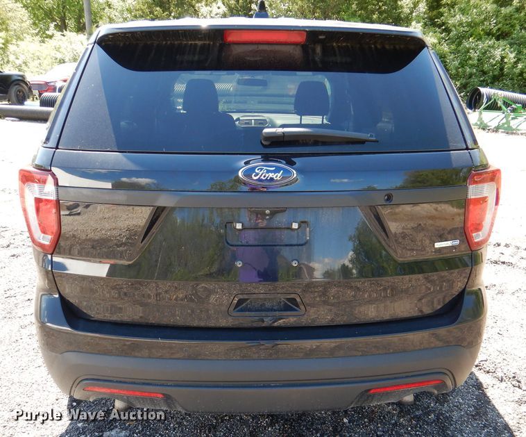 image for item DL8135 2017 Ford Explorer Police  SUV