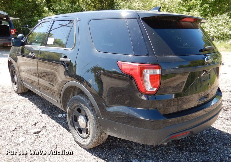 image for item DL8135 2017 Ford Explorer Police  SUV