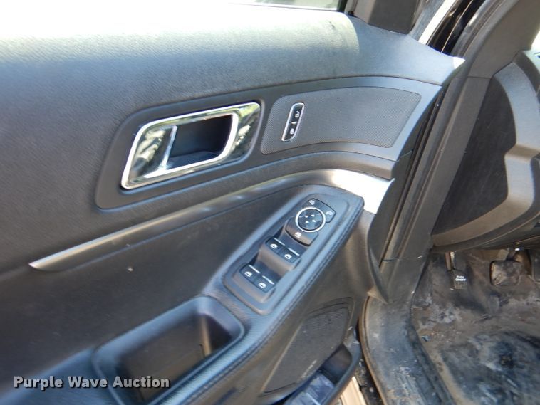 image for item DL8135 2017 Ford Explorer Police  SUV