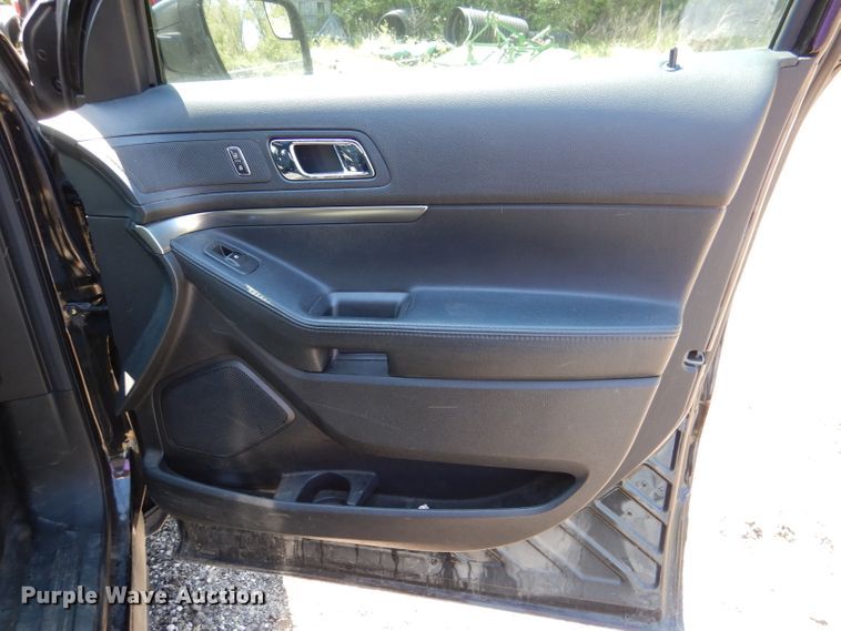 image for item DL8135 2017 Ford Explorer Police  SUV