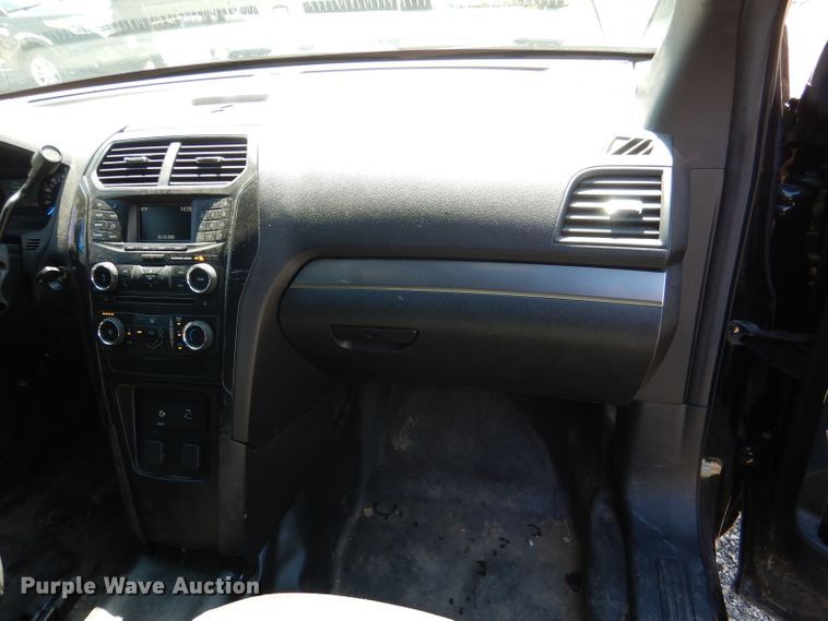 image for item DL8135 2017 Ford Explorer Police  SUV