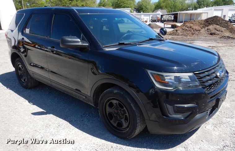 image for item DL8136 2016 Ford Explorer Police  SUV