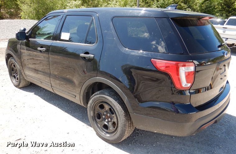image for item DL8136 2016 Ford Explorer Police  SUV