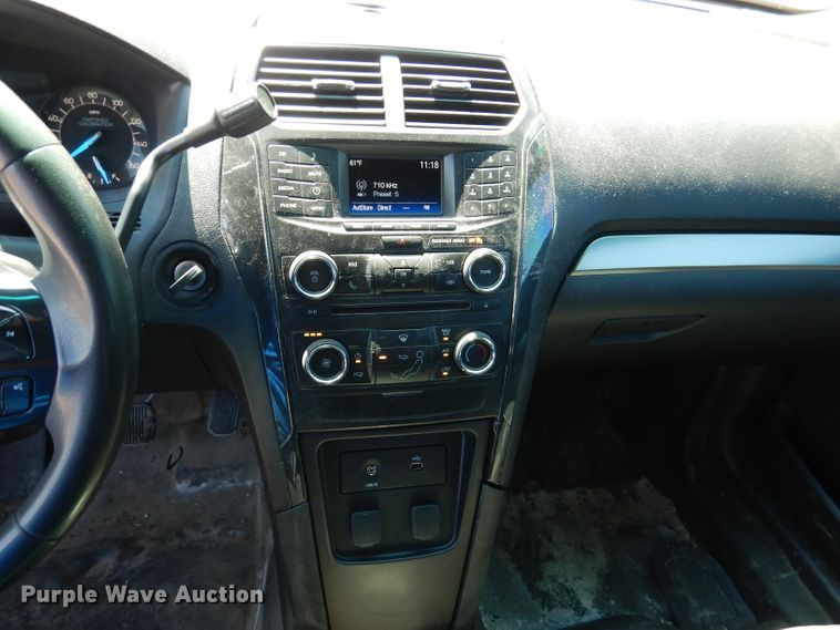 image for item DL8136 2016 Ford Explorer Police  SUV