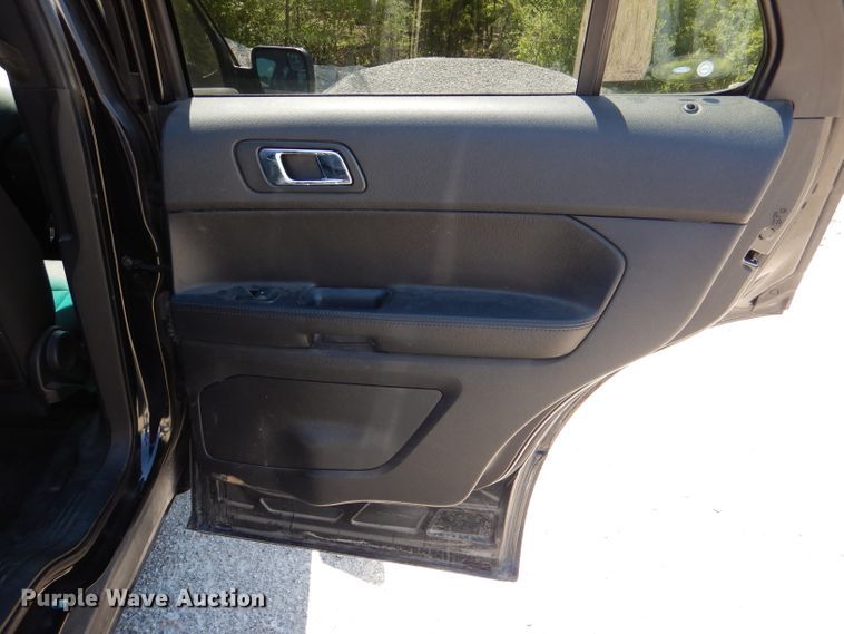 image for item DL8136 2016 Ford Explorer Police  SUV