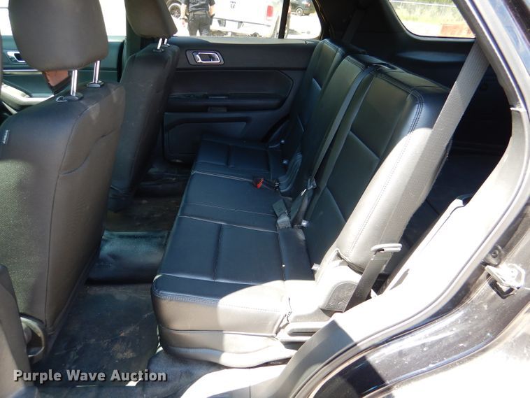 image for item DL8136 2016 Ford Explorer Police  SUV