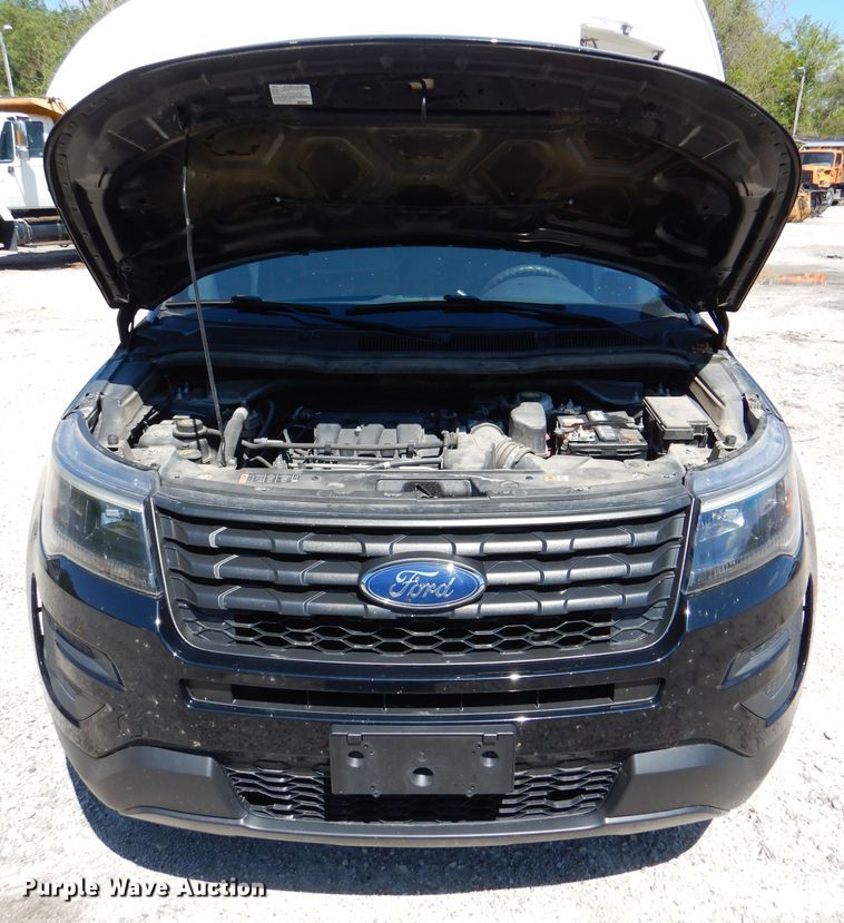 image for item DL8136 2016 Ford Explorer Police  SUV