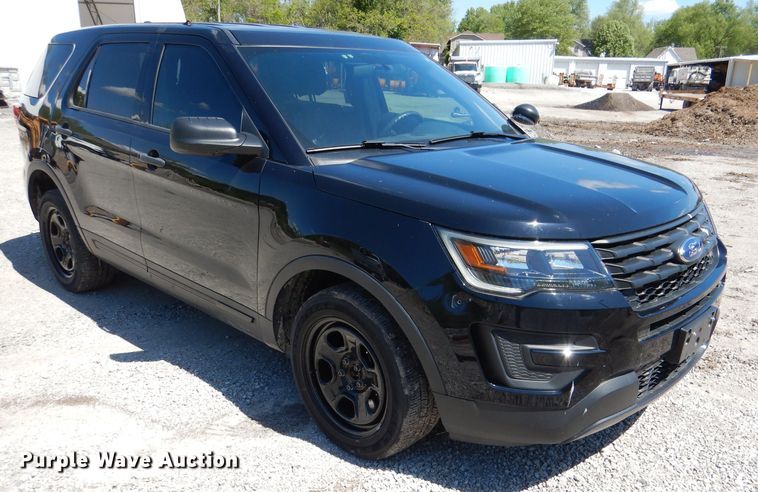 image for item DL8137 2017 Ford Explorer Police  SUV