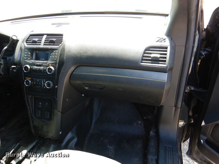 image for item DL8137 2017 Ford Explorer Police  SUV