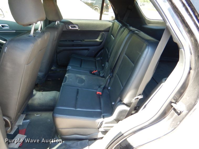 image for item DL8137 2017 Ford Explorer Police  SUV