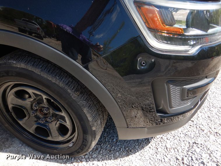 image for item DL8137 2017 Ford Explorer Police  SUV