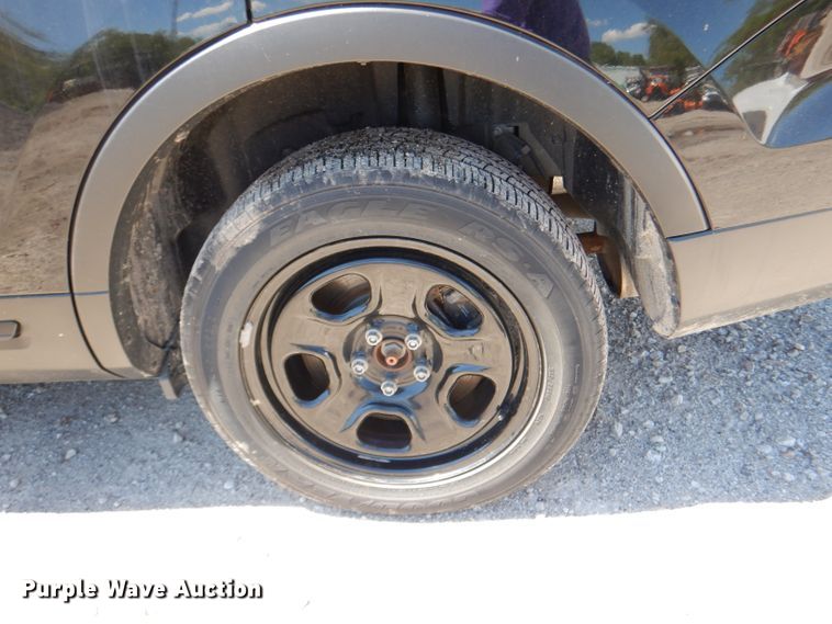 image for item DL8137 2017 Ford Explorer Police  SUV