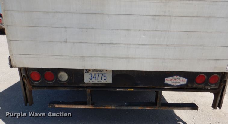 image for item DL8857 2000 Chevrolet C3500  box truck