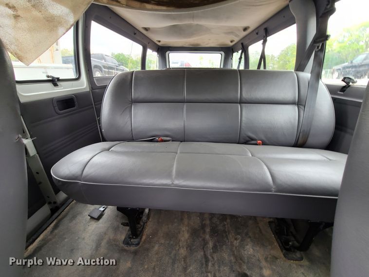 image for item DN5577 1999 Dodge Ram B3500  van